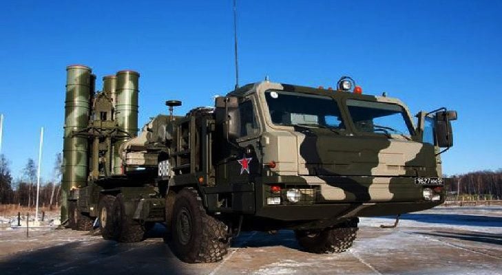 Russia delivers S-300 air defenses to Syria, threatening Israel