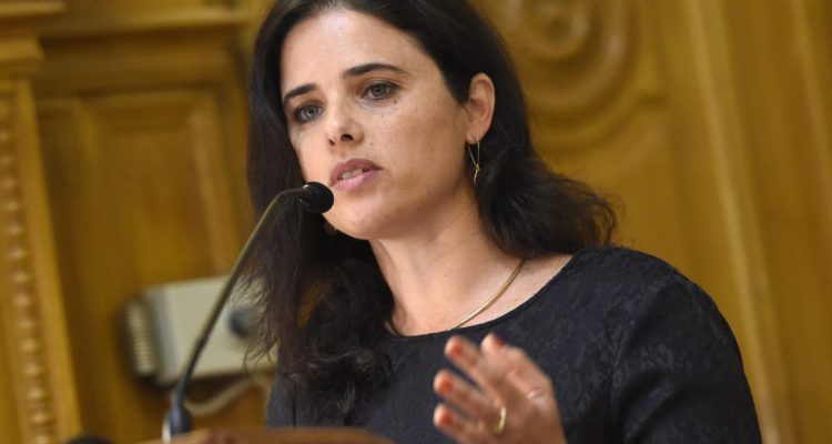 Justice Minister: Yes, ultimatum to Netanyahu was mistake