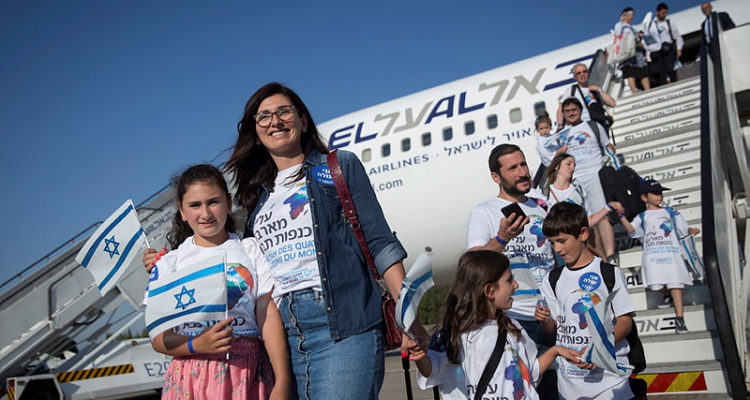 Analysis: Will more French Jews move to Israel?