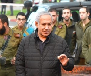 PM Netanyahu at IDF Northern Command HQ. (Kobi Gideon/GPO)