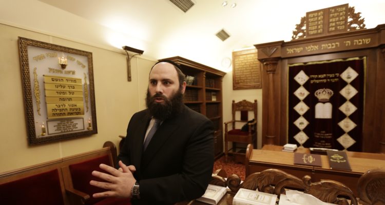 Belgian law bans kosher slaughter, rabbis promise to fight