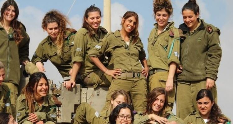 Israel’s chief rabbi receives request to include female soldiers in special  IDF prayer