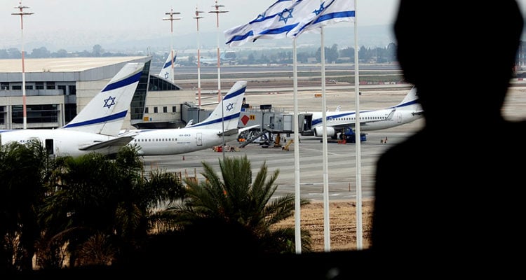 Siria amenaza con un ataque de represalia en el aeropuerto Ben Gurion de Israel