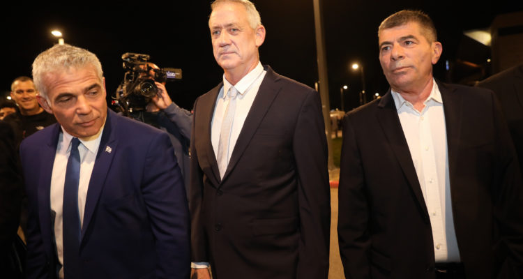 Benny Gantz skips Knesset orientation for new lawmakers