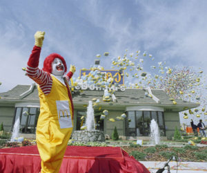 McDonald's wins tender at Ben Gurion Airport (AP/Dennis Cook)