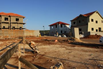 A construction site in Karnei Shomron. (Gili Yaari / Flash 90)