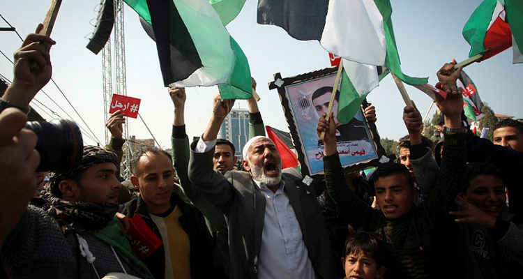 Palestinian Authority edging toward collapse, may trigger ‘chaos’ in Judea, Samaria