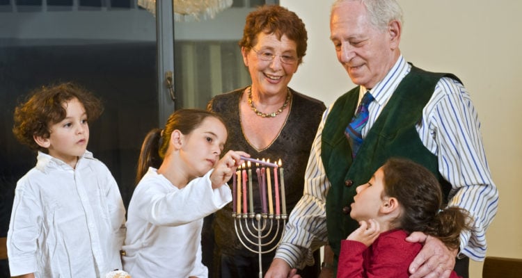First national US Jewish grandparents study shows depth of involvement
