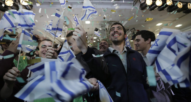 Poll: In new Israeli election, right-wing still comes out on top