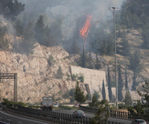 View of a fire raging in the Romema Neighborhood in Jerusalem. (Hadas Parush/Flash90)