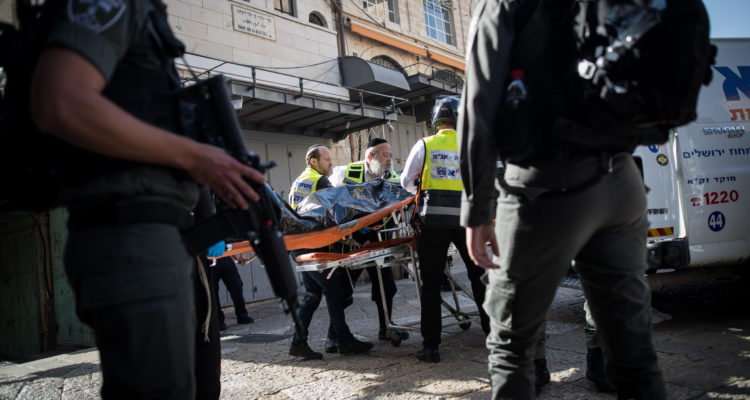 Palestinian terrorist stabs 2 in Jerusalem, killed by police