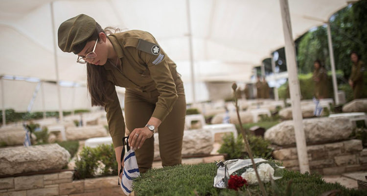 23,741 fallen: Israel remembers its dead in ceremonies starting at sundown