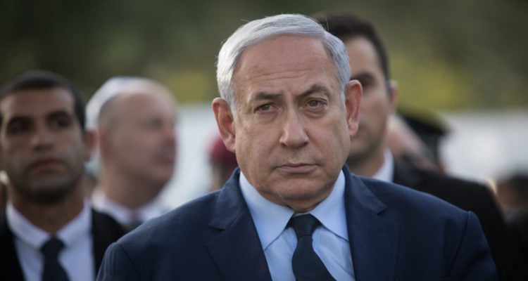 Netanyahu and lawyer to attend pre-indictment hearing in fall