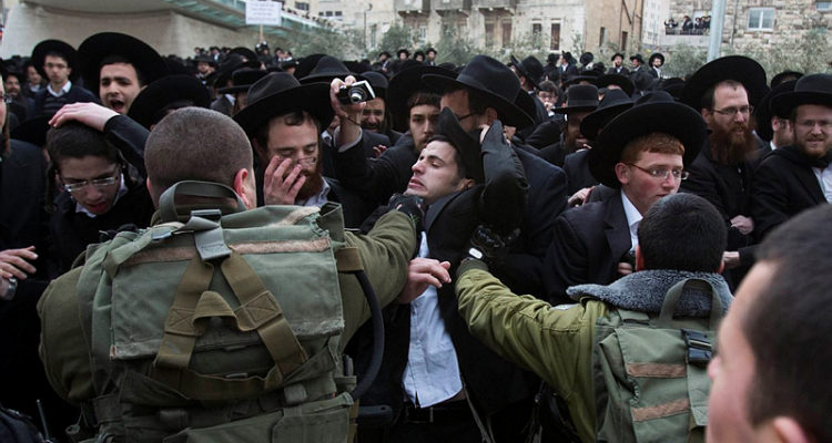 Ultra-Orthodox rabbi meets with opposition over conscription law, Netanyahu outraged