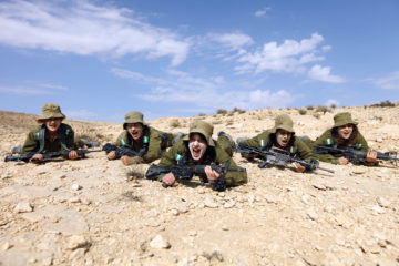 Women Soldier Week field training
