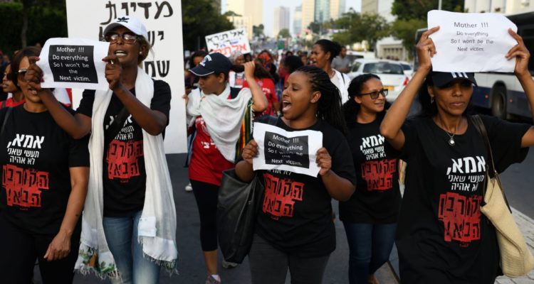 Ethiopian-Israeli protesters vow to ‘shut down the state’ if cop isn’t prosecuted for deadly shooting