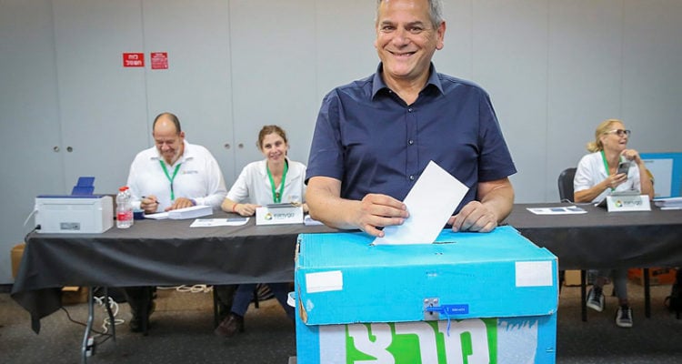 Left-wing Meretz party votes for its Knesset list