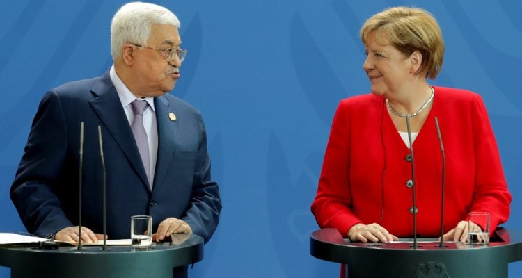 Merkel meets Abbas in Berlin, confirms support for Palestinian state