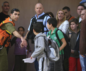 students flee rocket sderot