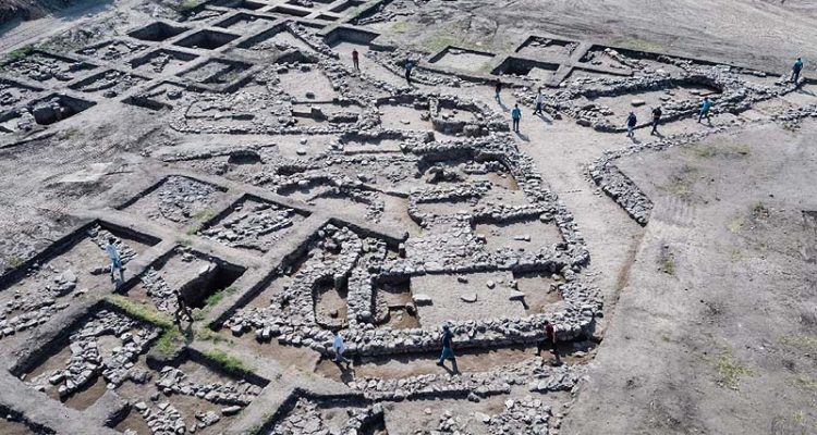 Massive 5000-year-old Canaanite metropolis unearthed in the Holy Land