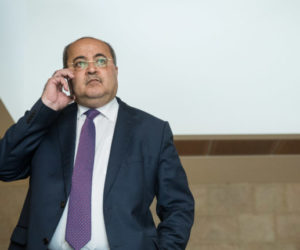 Joint List member Ahmad Tibi arrives for a meeting with party members at the Knesset, on September 22, 2019.