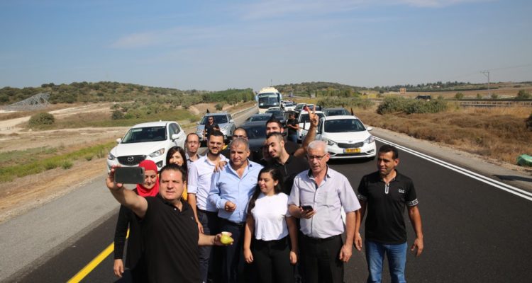 Arab convoy heads to Jerusalem to protest ‘government inaction’ after domestic crime wave