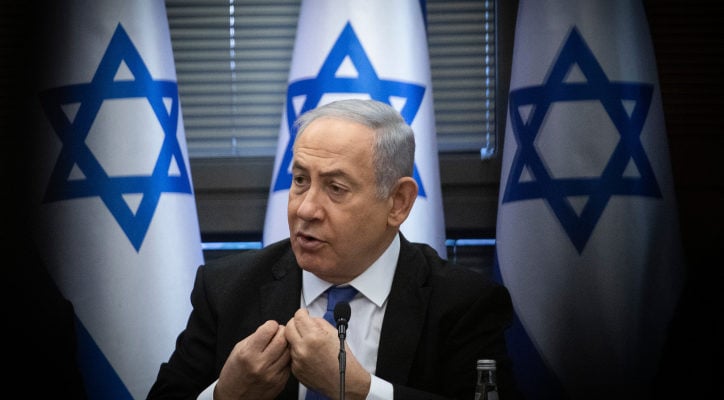 Netanyahu refuses to step down as prime minister