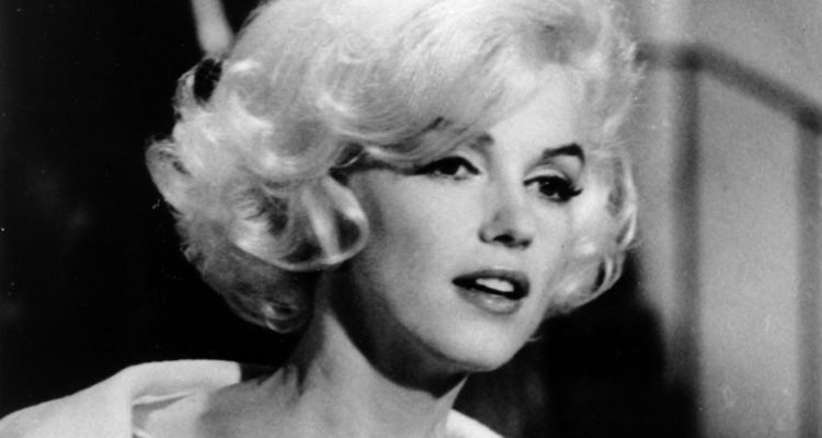 Marilyn Monroe’s menorah may sell for $150,000