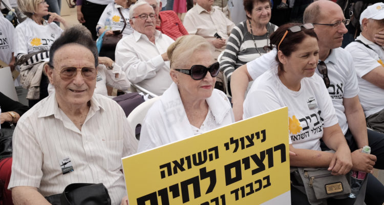 Expert: Israel’s Bank Leumi hoarding $118 million of Holocaust victims’ money