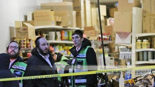 300 rounds of ammo and 3 pipe bombs found in van at scene of Kosher market shooting
