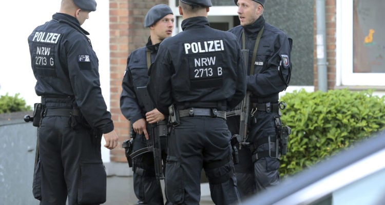 German police stop Muslim terror attack on synagogue