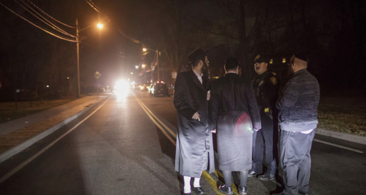 SHOCK: 5 Jews stabbed in brutal attack at NY Chanukah party