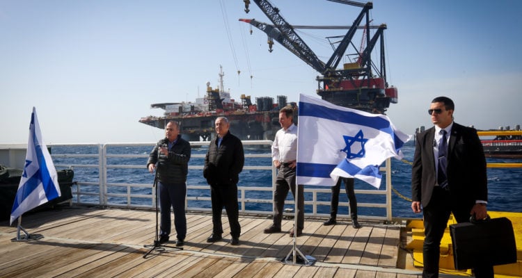 Israel becomes major energy exporter after signing Egypt gas permit