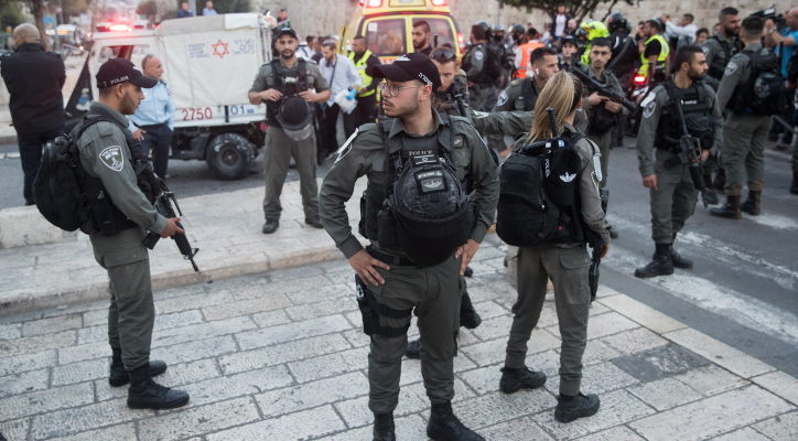 50-year-old man seriously injured in Jerusalem stabbing