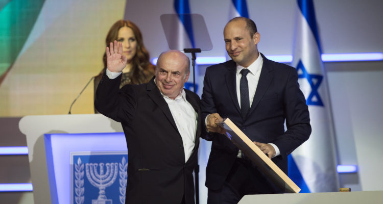 Natan Sharansky receives Israel’s prestigious Genesis Prize