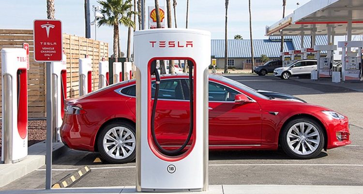 Tesla to launch Israeli operations in January