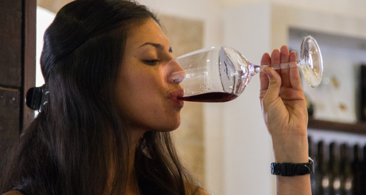 Israelis plan to produce world’s first ‘super wine’
