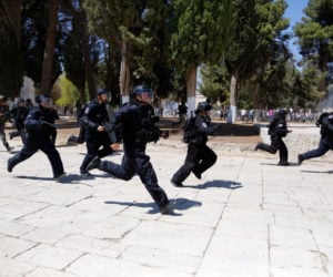 Arab riots on Temple Mount