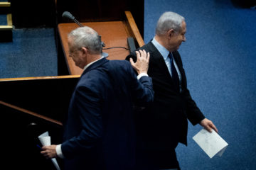 Israeli Prime Minister Benjamin Netanyahu and Blue and White party leader MK Benny Gantz