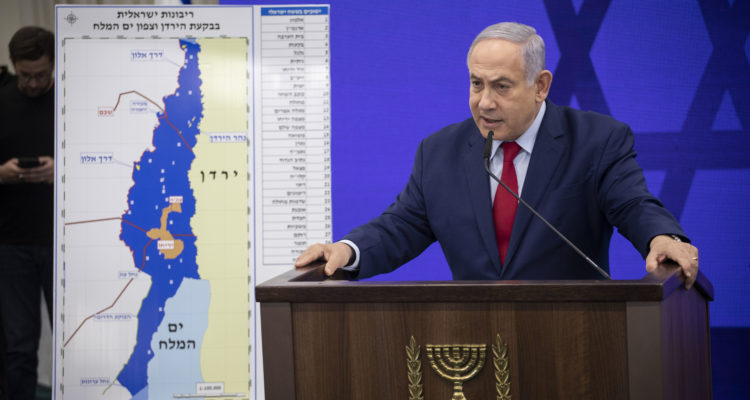 Poll: Israelis prefer annexing Judea & Samaria over two-state solution