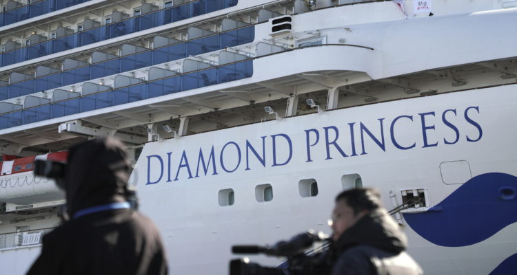 First Israelis infected with coronavirus: 3 show symptoms on cruise ship Diamond Princess