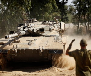 IDF tanks redeploy in southern Israel.