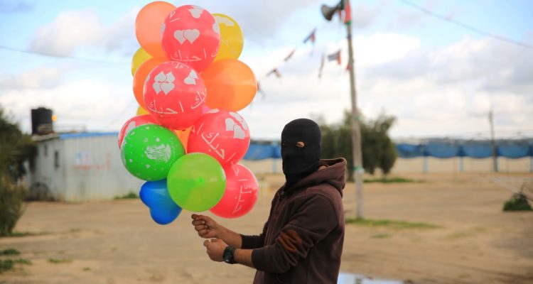 Hamas reportedly agrees to cease launching booby-trapped balloons