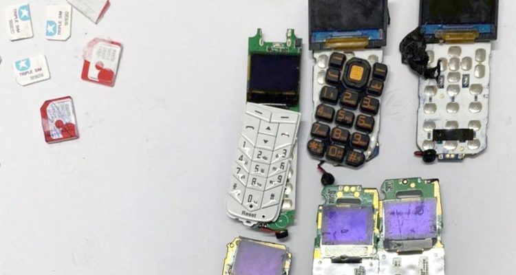 Cellphone smuggling bust: Palestinian hid devices in lower abdomen