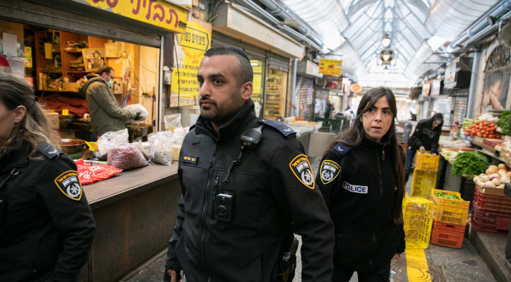 Police state? Authorities say ready ‘to keep Israelis in their homes’