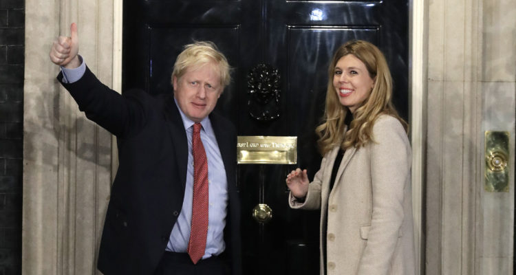 Boris is back: British PM returns to 10 Downing to face growing criticism