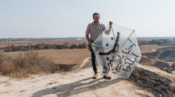 Incendiary terror kites land near Ben Gurion airport, residents in uproar