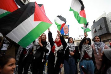 Palestinians protest