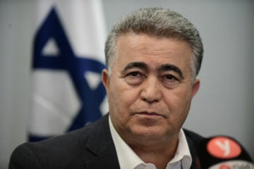 Amir Peretz