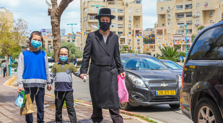 Face masks now mandatory for all Israelis going outdoors